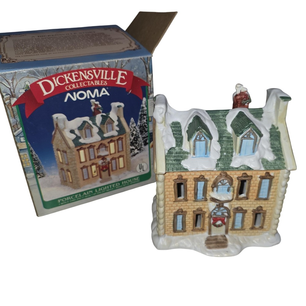Vintage 1990 NOMA Dickensville Porcelain Lighted House Christmas Village Decor